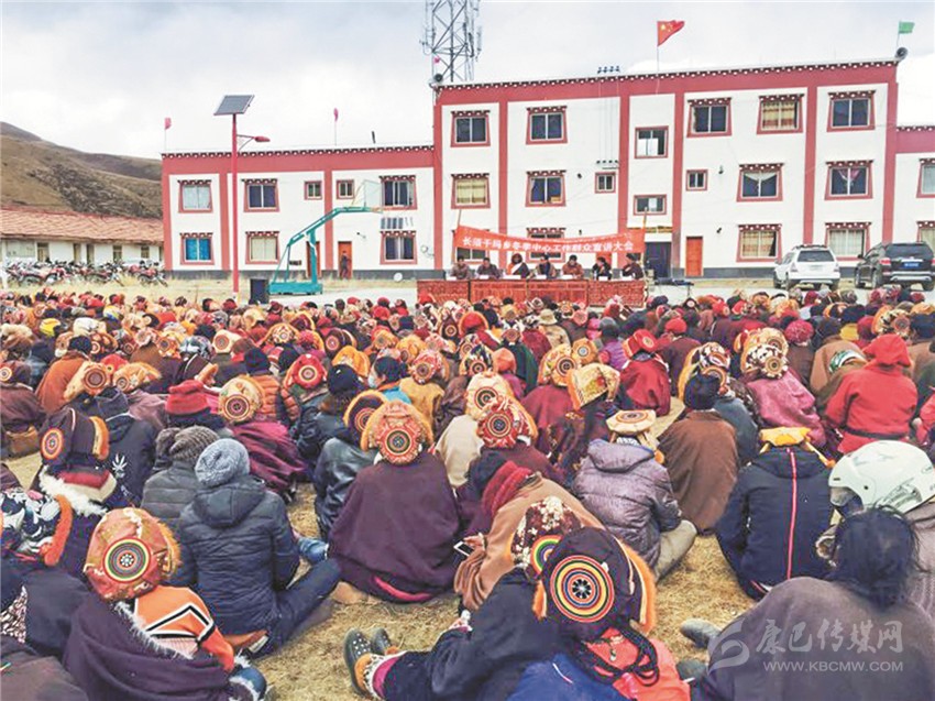 石渠縣開展“千人大下鄉(xiāng)” 、“千人大宣講”、“千人大走訪”活動掠影