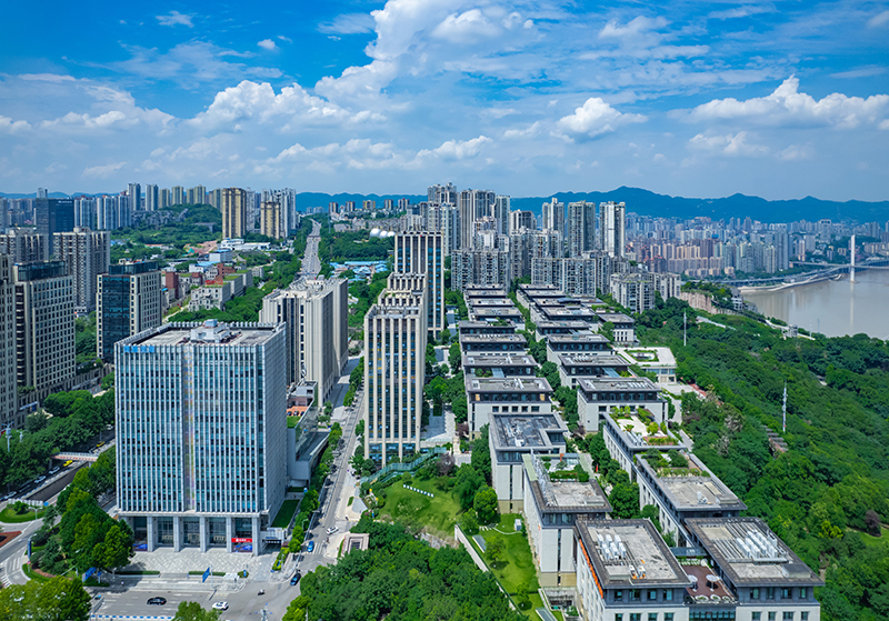 2023年8月4日，重慶，區(qū)塊鏈數(shù)字經(jīng)濟(jì)產(chǎn)業(yè)園。